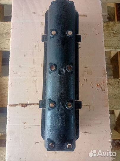 Маслоотражатель Ауди А4 Б5 1.6 ADP 06A103544