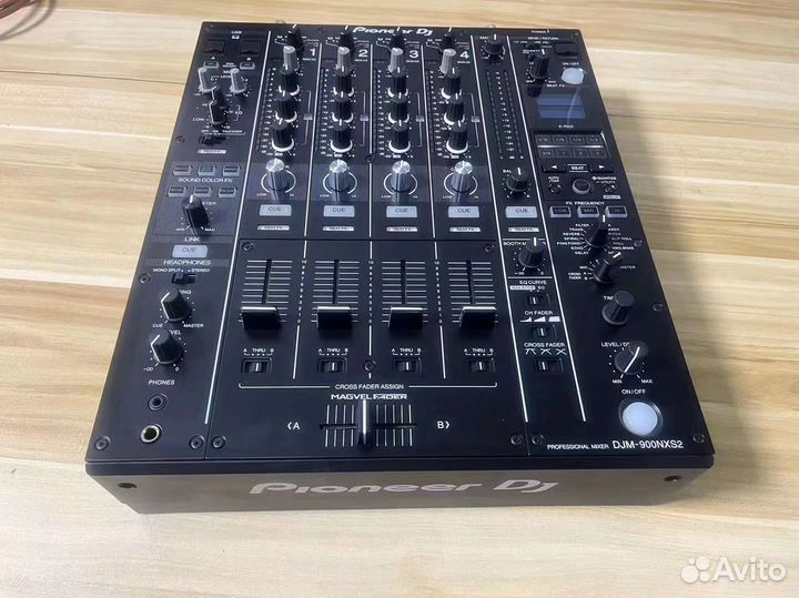 DJ микшер Pioneer DJM-900NXS2 бу