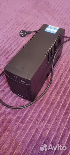 Источник бесперебойного питания ippon