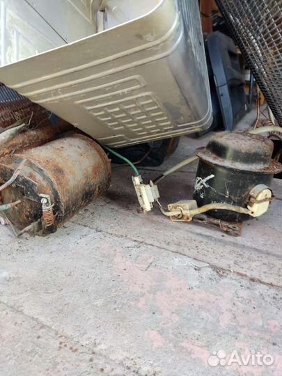 Запчасти для холодильника бу