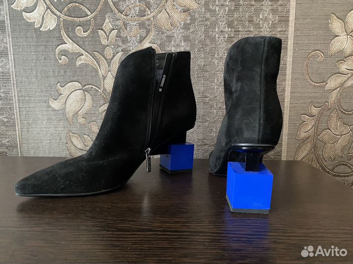 Ботинки женские осенние 39 размера