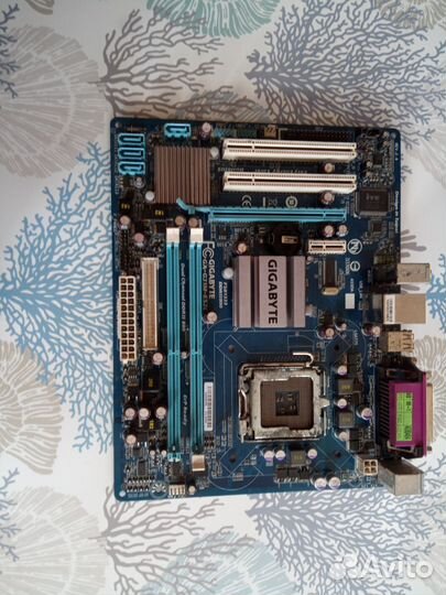 Материнская плата