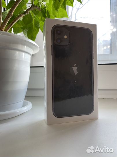 iPhone 11, 64 ГБ