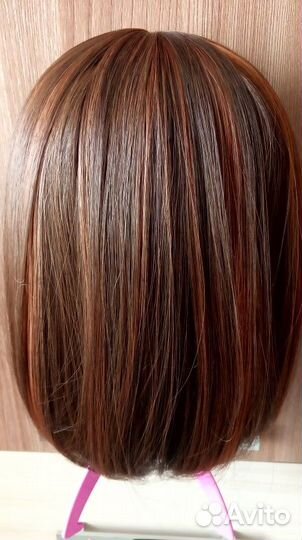 Парик Каре тёмно-коричневый с рыжеватыми прядями