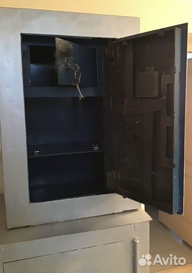 Сейф стальной б/у СССР