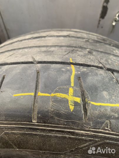 Dunlop SP Sport Maxx GT 275/40 R20