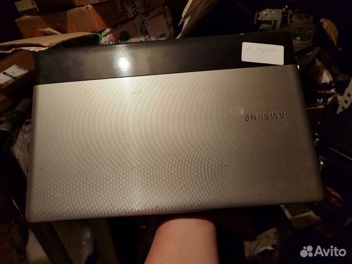 Samsung NP300E5Z В разборе