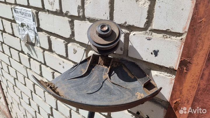 Электрогазонокосилка