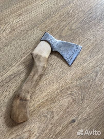 Топор с гравировкой сувенирный подарочный