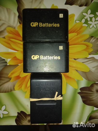 Зарядки, аккумуляторы от старых видеокамер