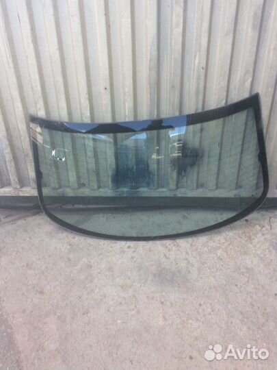 Стекло заднее Kia Rio DC 2000-2005 седан