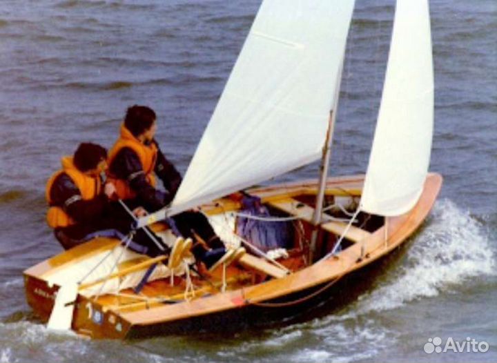 Скоростной парусный Швертбот Динги SD-12