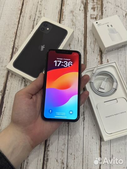 iPhone 11, 64 ГБ