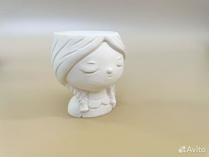 Гипсовые фигурки подставки девочки