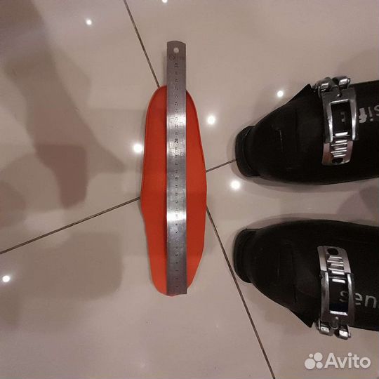 Горнолыжные ботинки Salomon, размер 42-43