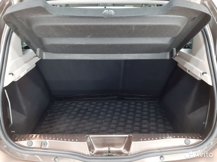 Renault Sandero Stepway 1.6 CVT, 2022, 31 880 км