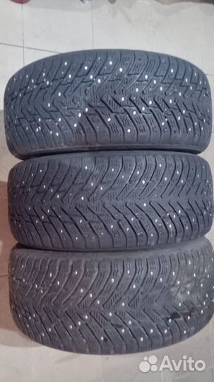 Nokian Tyres Hakkapeliitta 8 2.25/50 R17