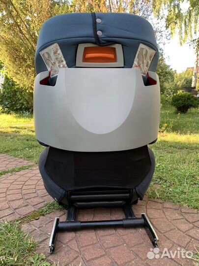 Детское автокресло cybex solution x2-fix