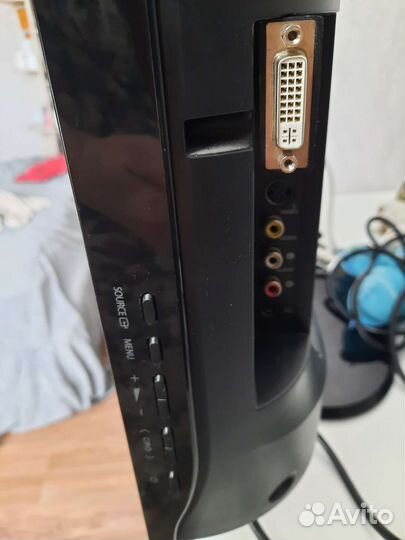 Телевизор samsung