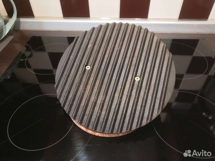 Чугунная сковорода гриль с прессом