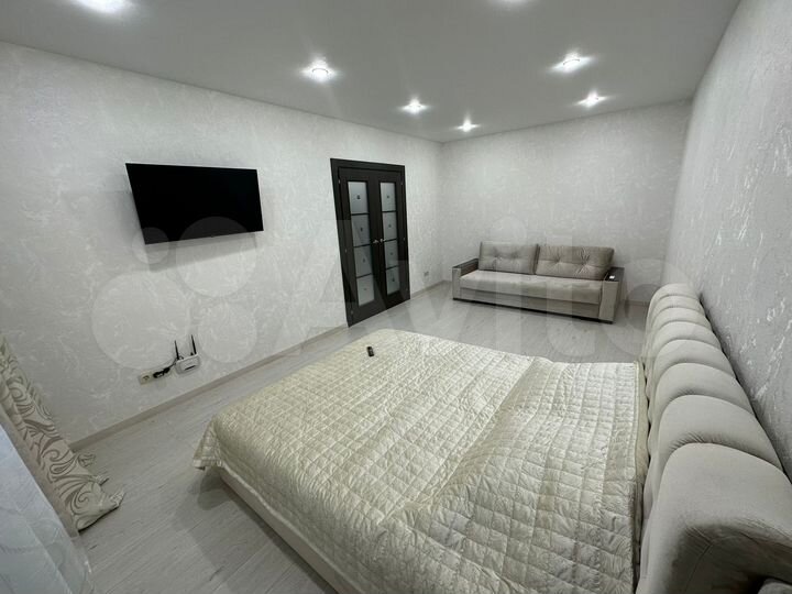 1-к. квартира, 53 м², 12/17 эт.