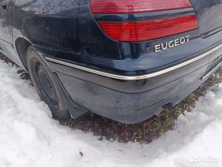 Задний бампер Peugeot 406