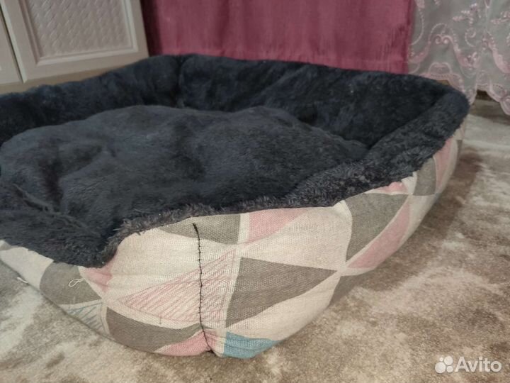 Лежанка для собак