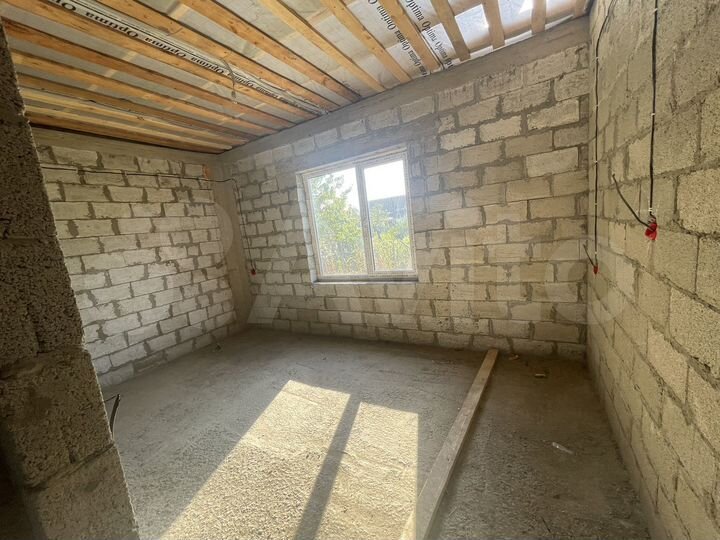 Дом 90 м² на участке 5 сот.