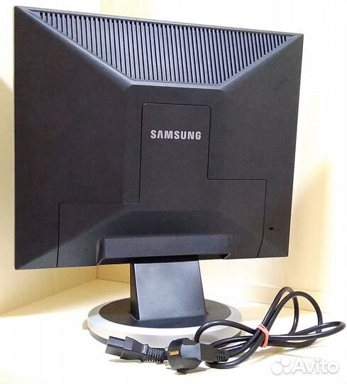 Мониторы Samsung SyncMaster 19