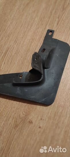 Брызговики на priora