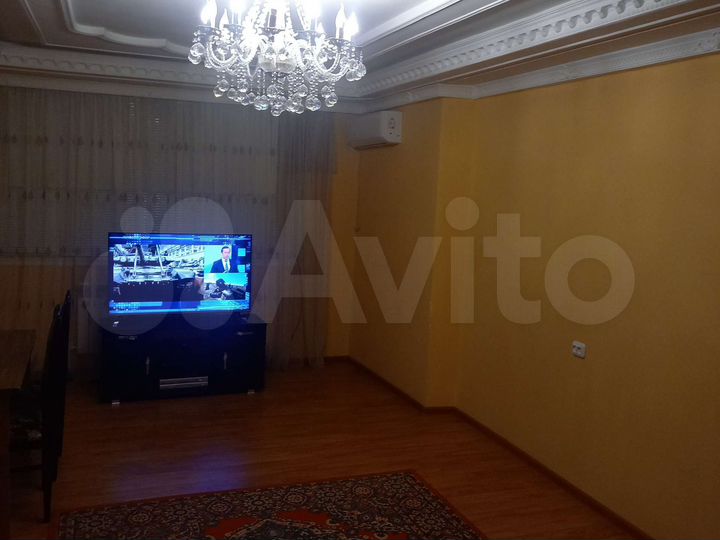 3-к. квартира, 71 м², 3/6 эт.