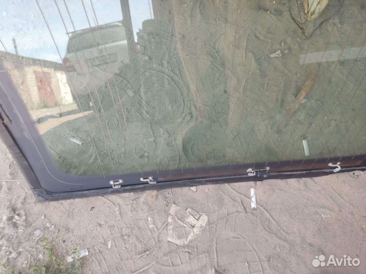 Стекло заднее Toyota Camry V50 V55