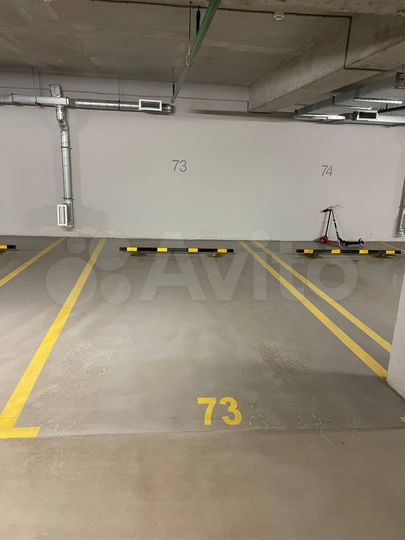 Машиноместо, 10 м²