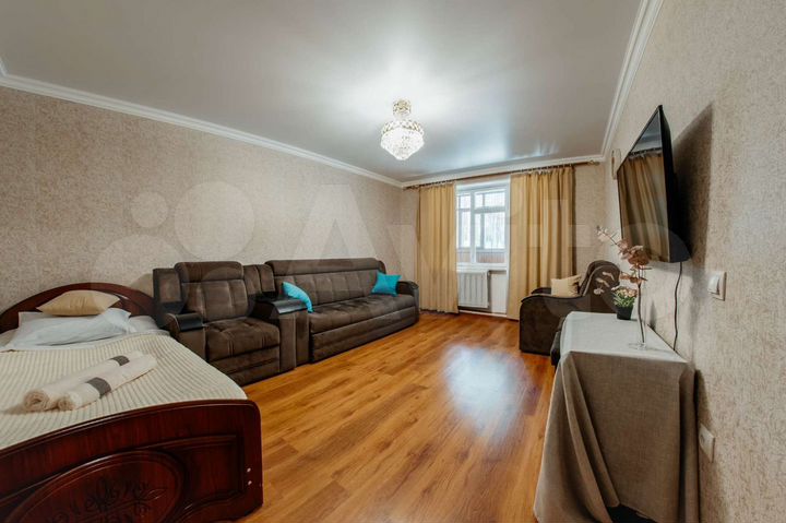 2-к. квартира, 64 м², 2/5 эт.