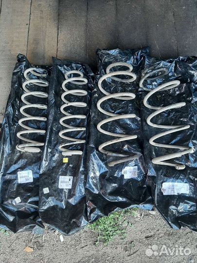 Citroen c4 комплет пружин