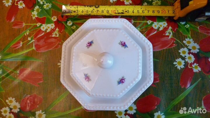 Масленка восьмиугольная фарфоровая