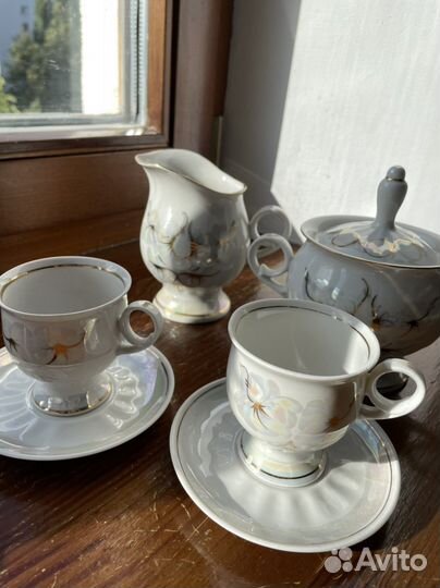 Сервиз из тонкого фарфора
