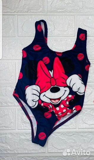 Купальник для девочки98-104 новый