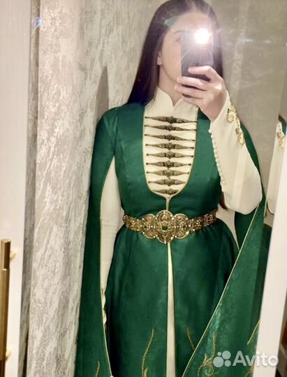 Национальное свадебное платье