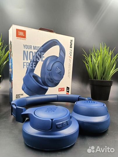 Беспроводные/проводные наушники JBL Tune 770NC