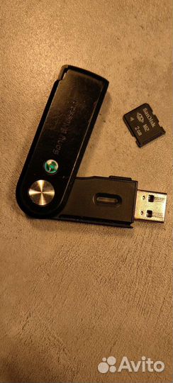 Картридер Sony Ericsson +карта памяти