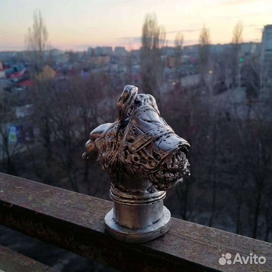 Статуэтка Орк Саурфанг из игры Warkraft. В металле