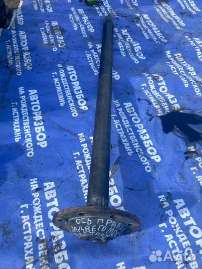 Полуось моста. Western Star тягач 3406D 1992