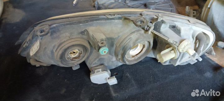 Фара галогеновая передняя левая Opel Astra G