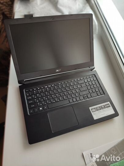 На SSD, для учёбы, работы, интернета, celeron