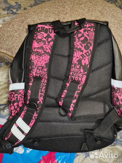 Школьный рюкзак