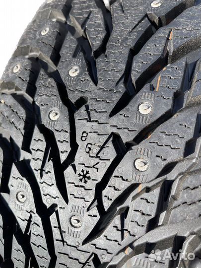 Nokian Tyres Hakkapeliitta 9 SUV 215/55 R18 99T