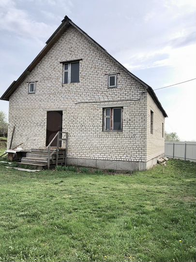 Дом 185 м² на участке 18 сот.