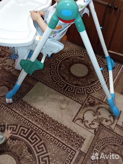 Стульчик для кормления babyton