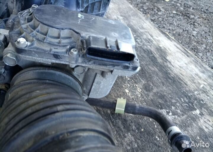 Коллектор впускной с дросселем Хонда CR V3 Црв3